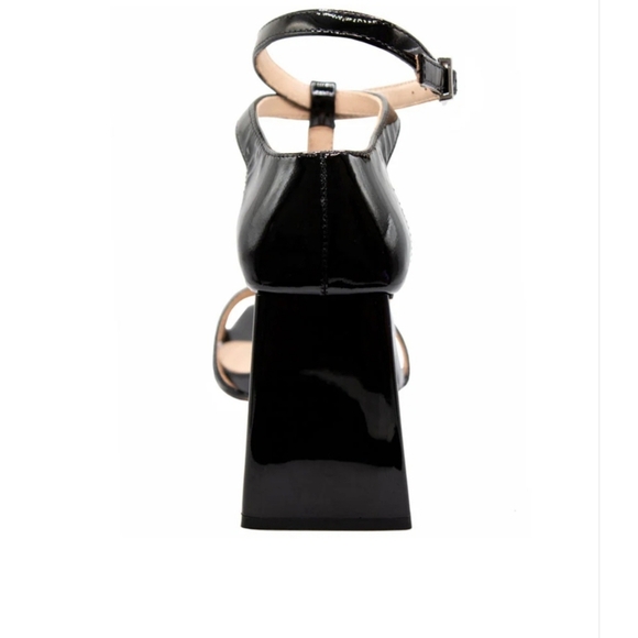 NWOT Charles David "Tucker" Black Patent Leather Geometric Block Heels ~ 7½ - Picture 6 of 9